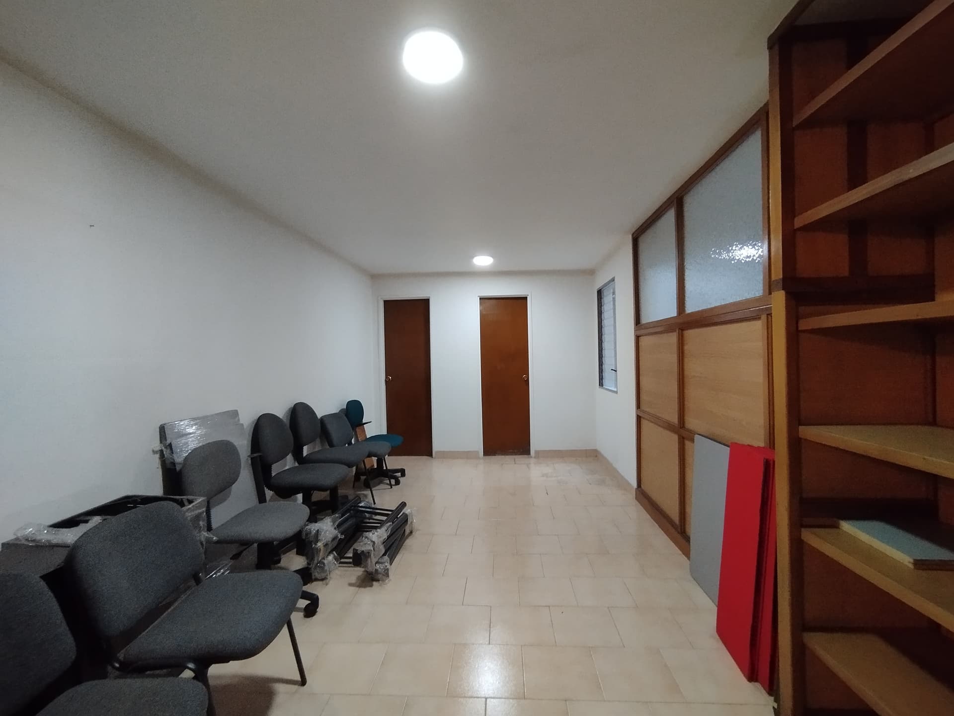 Oficina en arriendo en Parque De, Envigado — foto 1 de 12