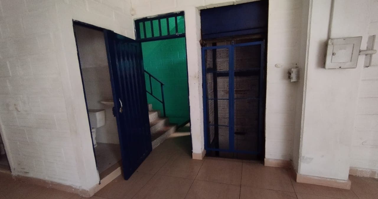 Bodega en arriendo en Tenche, Guayabal, Medellín — foto 3 de 13