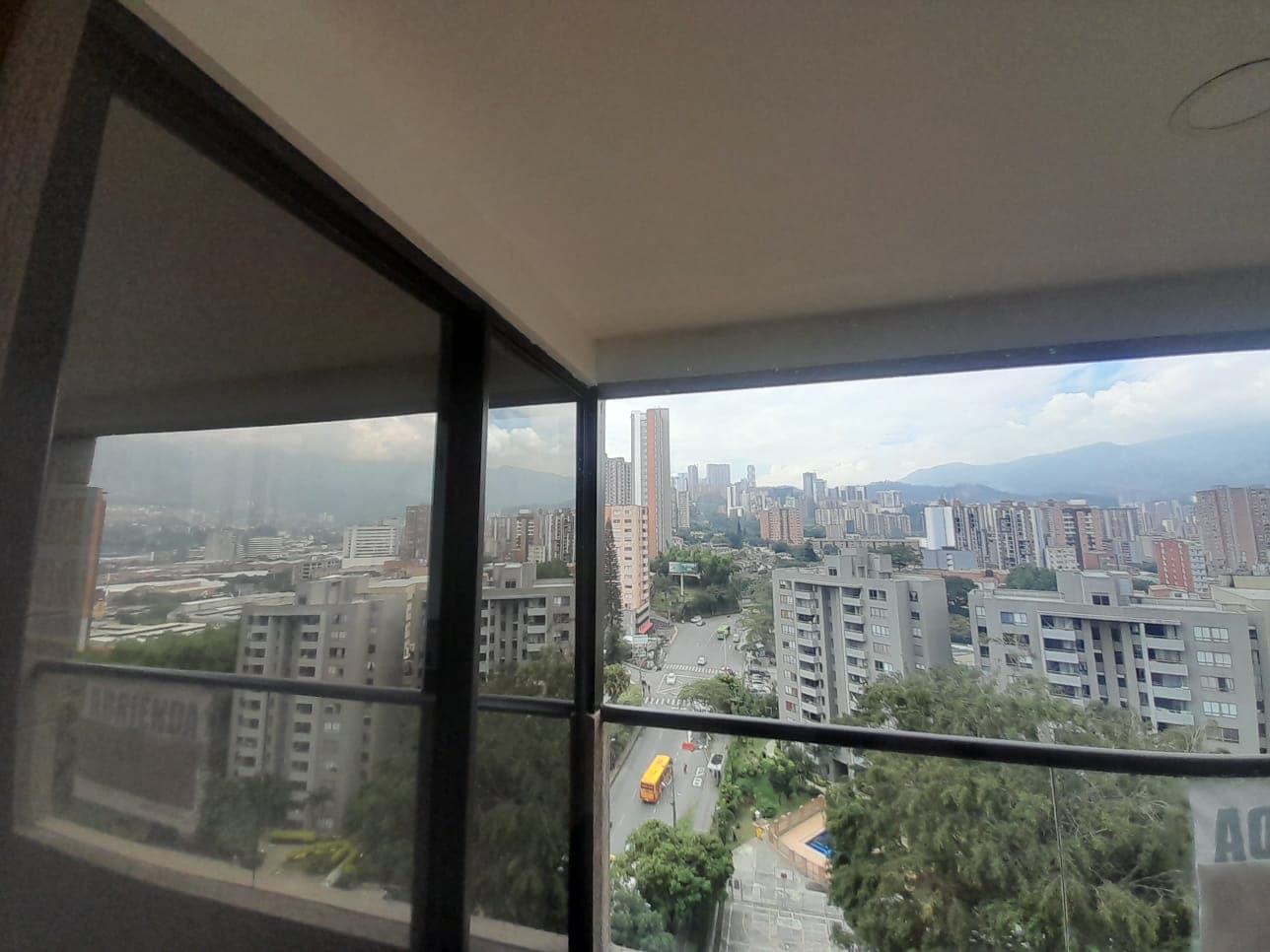 Apartamento en arriendo en Mayorca, Sabaneta — foto 1 de 17