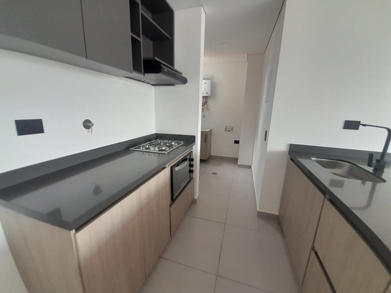 Apartamento en arriendo en La Palma, Belen, Medellín — foto 5 de 19