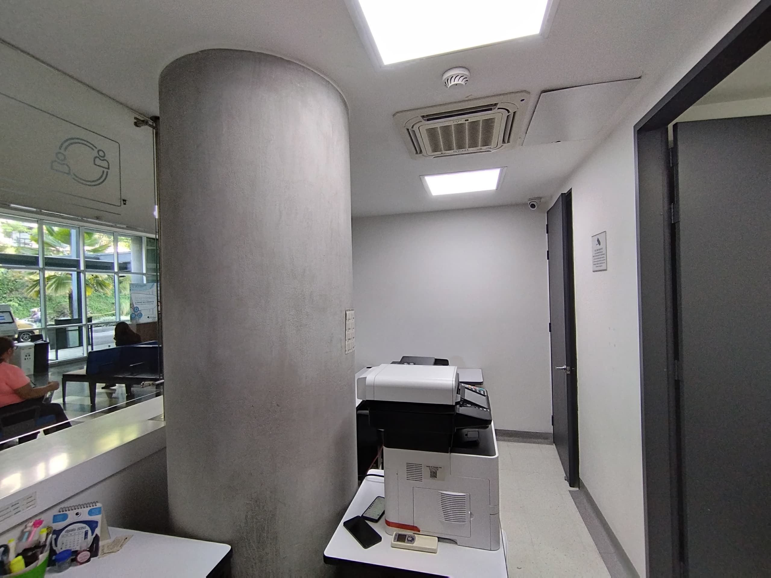 Local en arriendo en San Diego, El Poblado, Medellín — foto 4 de 7