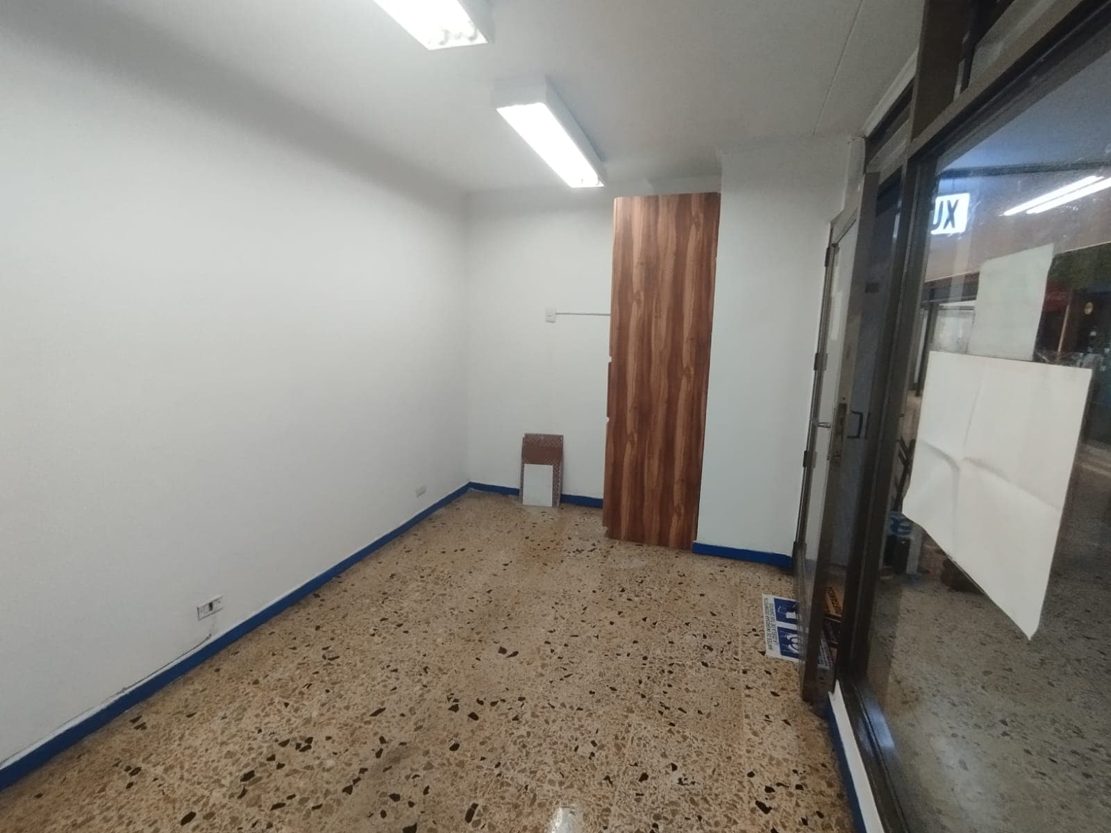 Local en arriendo en La Candelaria, Centro, Medellín — foto 2 de 11