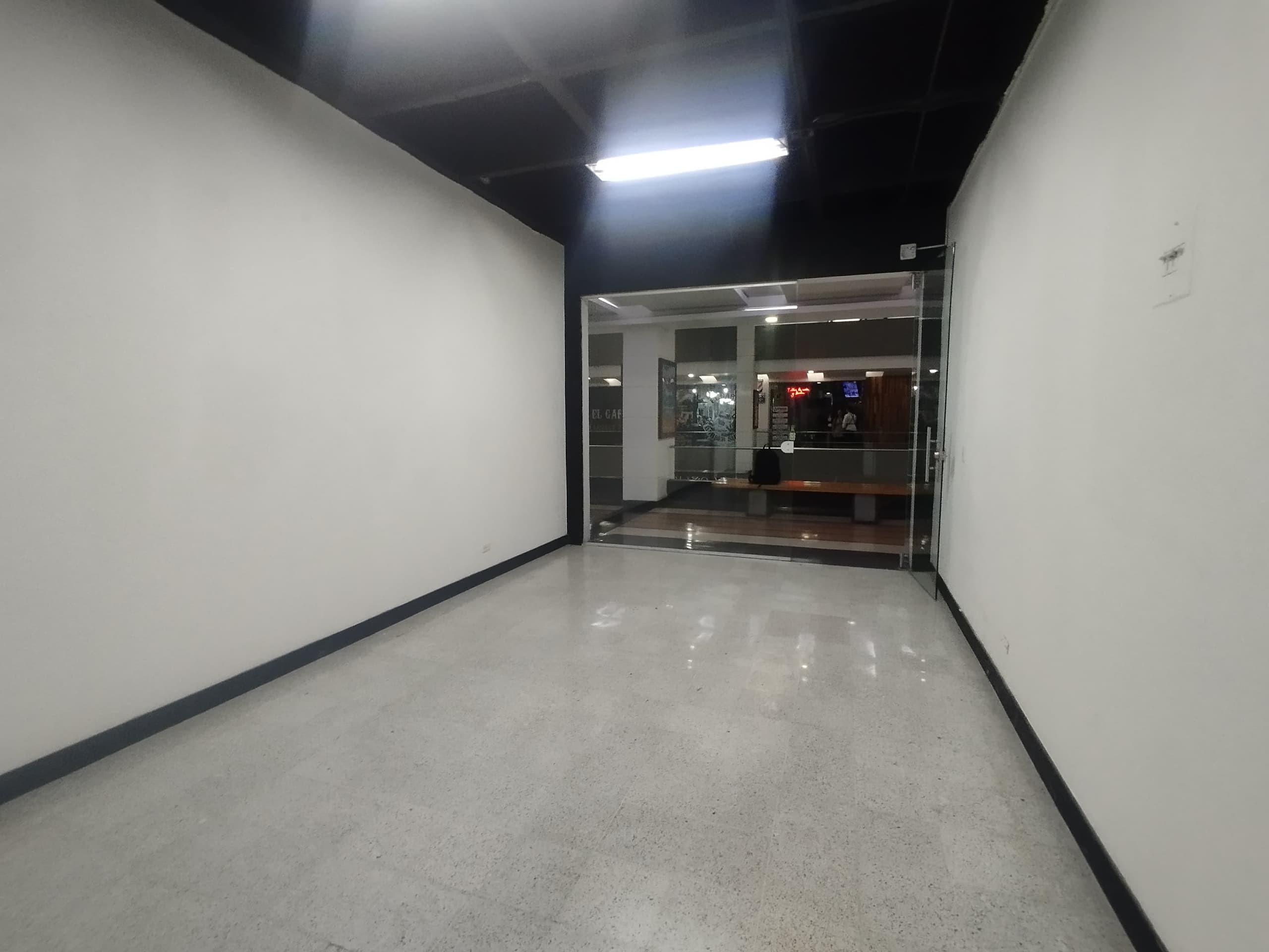 Local en arriendo en Milla De Oro, El Poblado, Medellín — foto 3 de 14