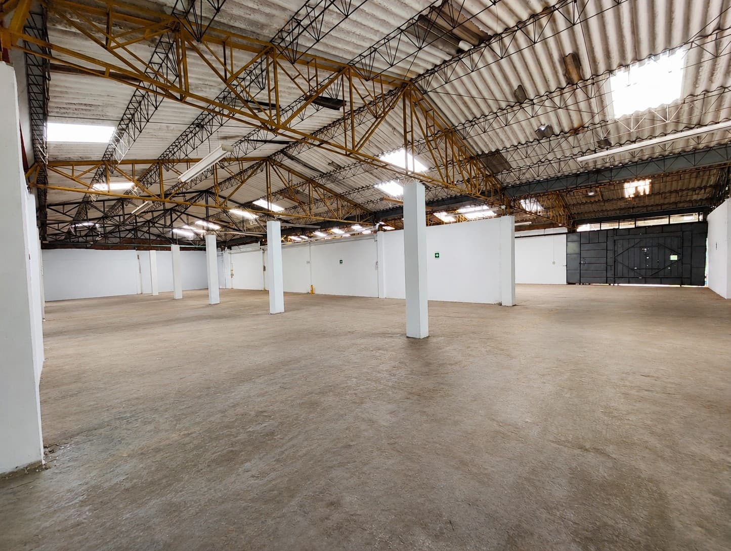 Bodega en arriendo en El Guayabo, Itagui — foto 1 de 8
