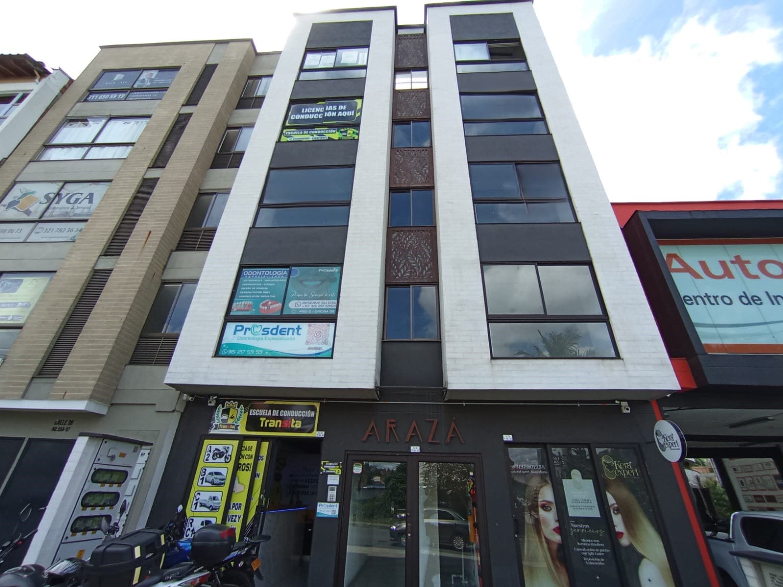 Oficina en arriendo en Rionegro — foto 1 de 11
