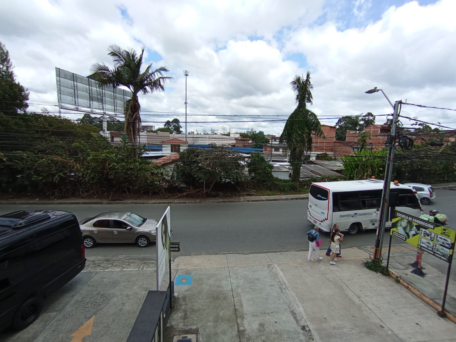 Oficina en arriendo en Rionegro — foto 3 de 11