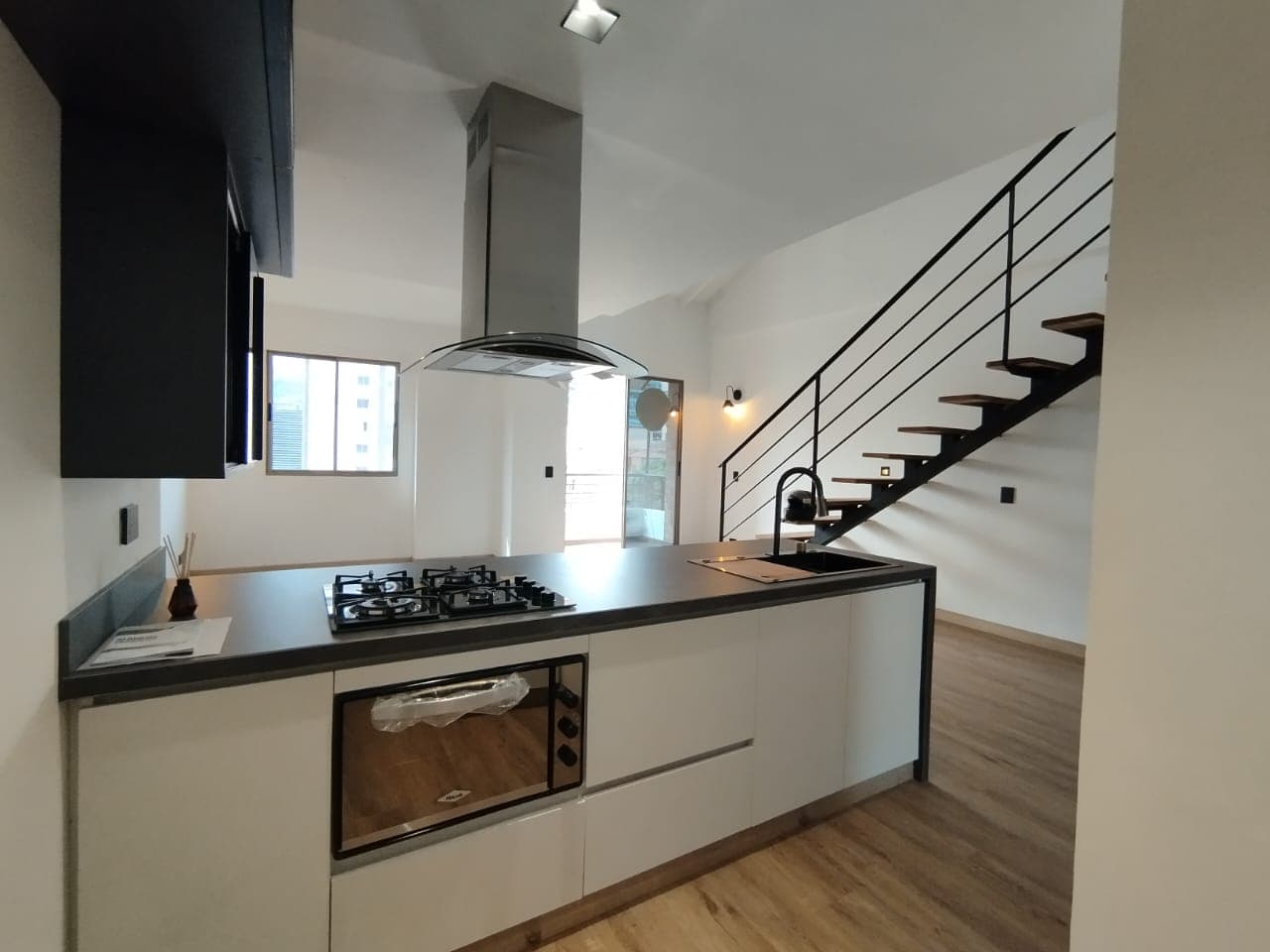 Apartamento en arriendo en El Portal, Envigado — foto 4 de 20