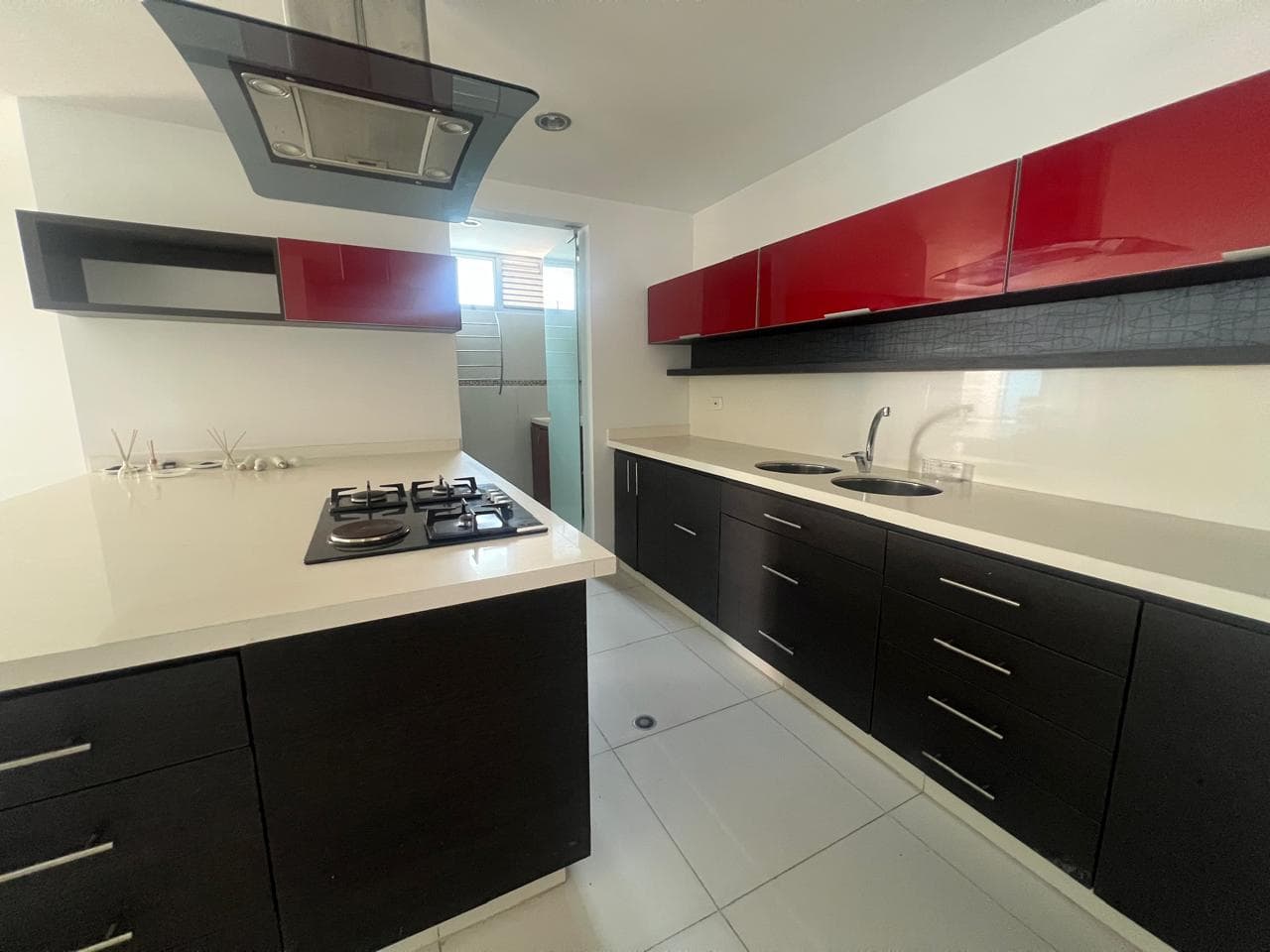 Apartamento en arriendo en Alpes, Pereira — foto 2 de 17