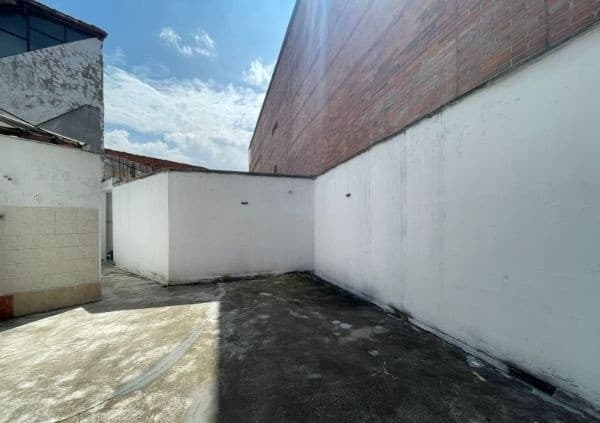 Casa Comercial en arriendo en Lorena, Laureles, Medellín — foto 2 de 20