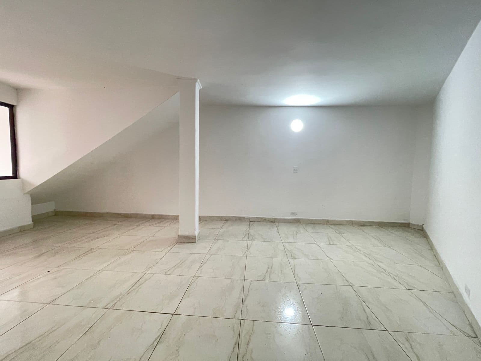 Casa Comercial en arriendo en Lorena, Laureles, Medellín — foto 5 de 20