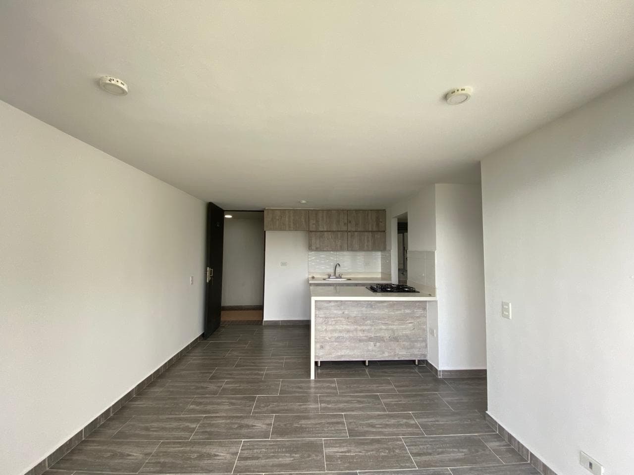 Apartamento en arriendo en La Estrella — foto 3 de 14