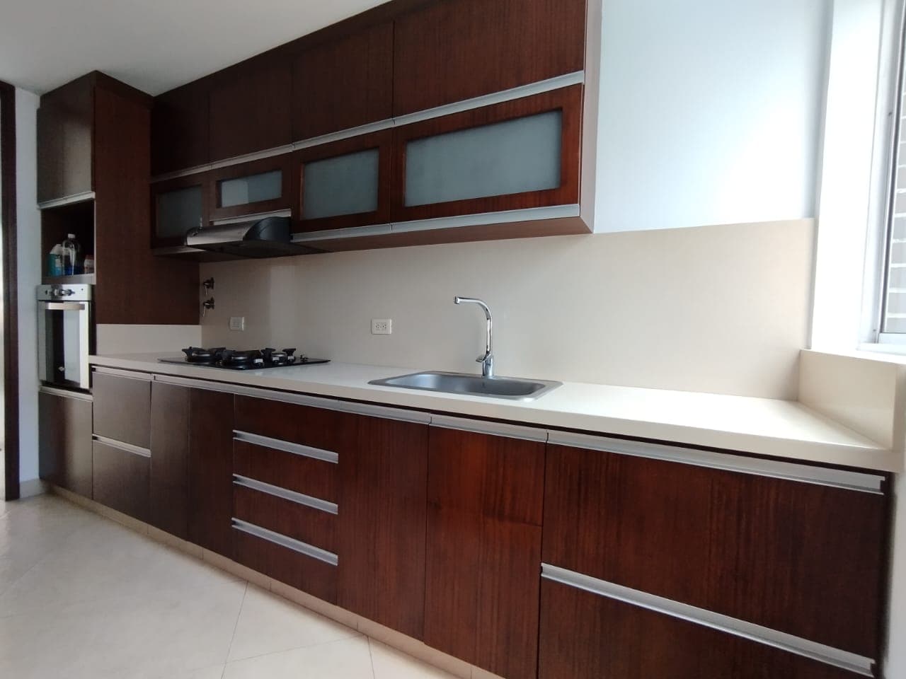 Apartamento en arriendo en Santa María De Los Ángeles, El Poblado, Medellín — foto 5 de 20