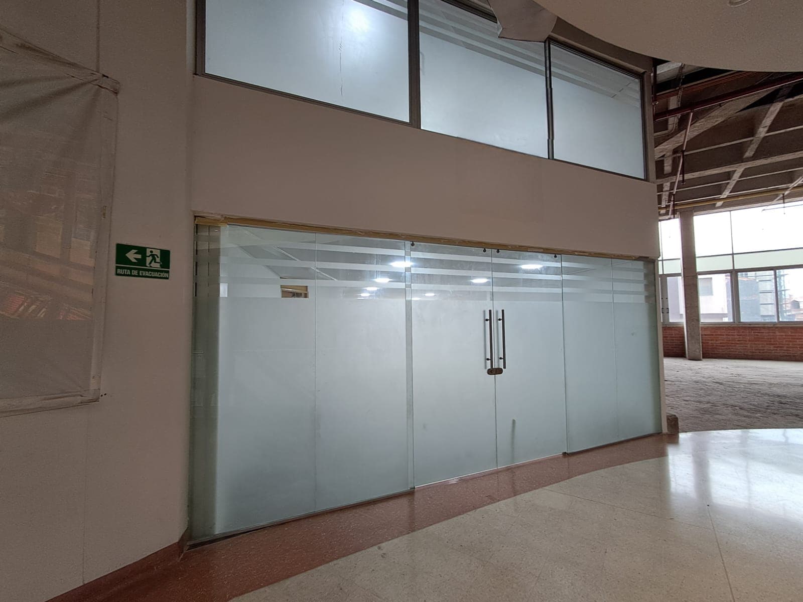 Local en arriendo en Itagui — foto 1 de 9