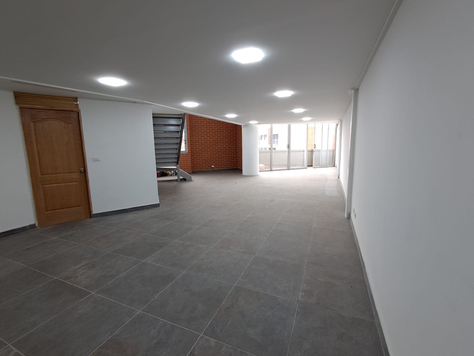 Local en arriendo en Itagui — foto 2 de 9