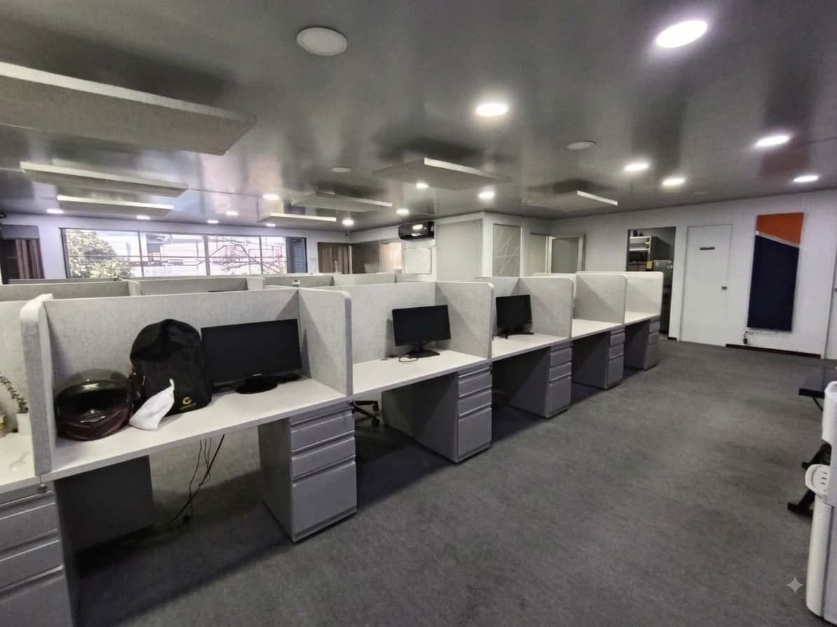 Oficina en arriendo en Aguacatala, El Poblado, Medellín — foto 4 de 16