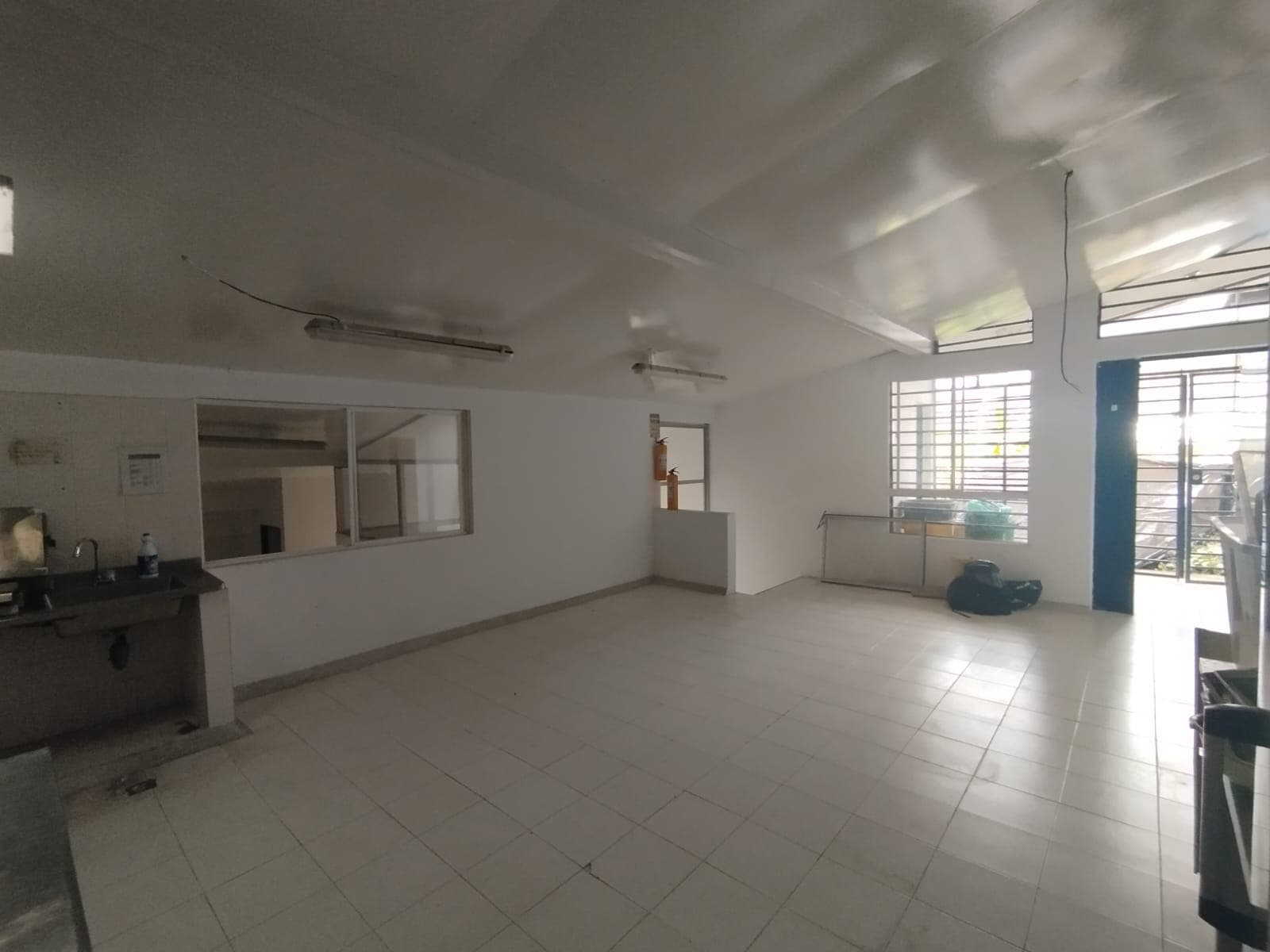 Local en arriendo en Enciso, Centro, Medellín — foto 1 de 11