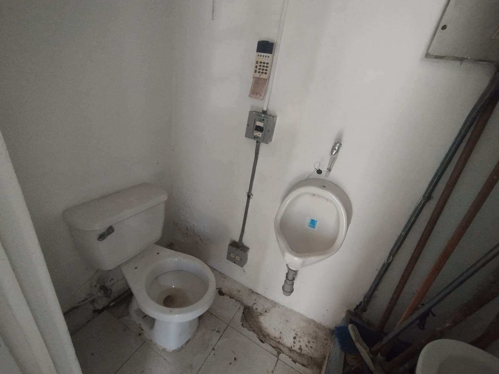 Local en arriendo en Enciso, Centro, Medellín — foto 4 de 11