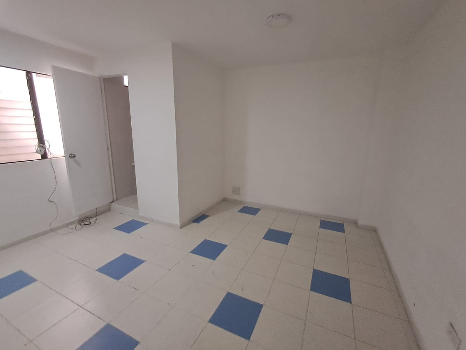 Oficina en arriendo en Centro, Itagui — foto 1 de 20