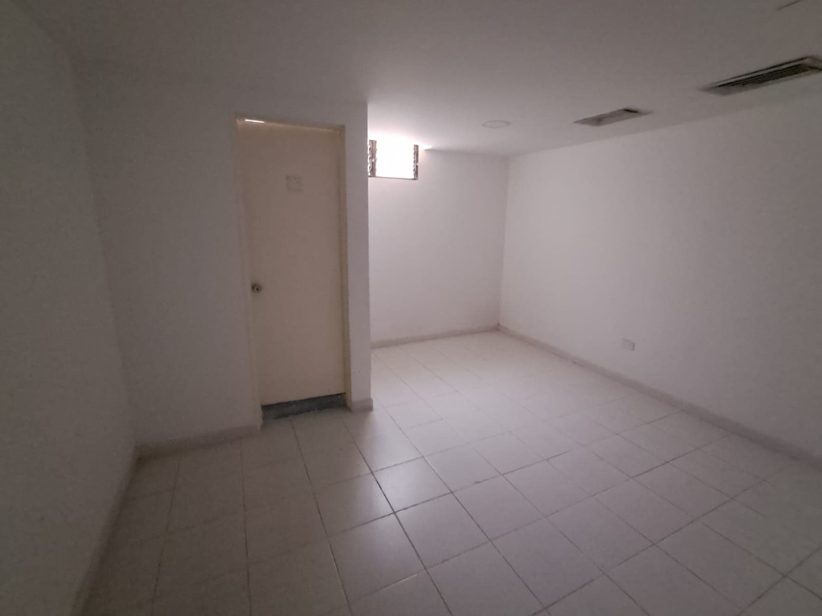 Oficina en arriendo en Centro, Itagui — foto 5 de 20