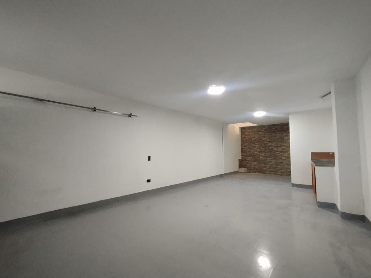 Local en arriendo en La Candelaria, Centro, Medellín — foto 2 de 12