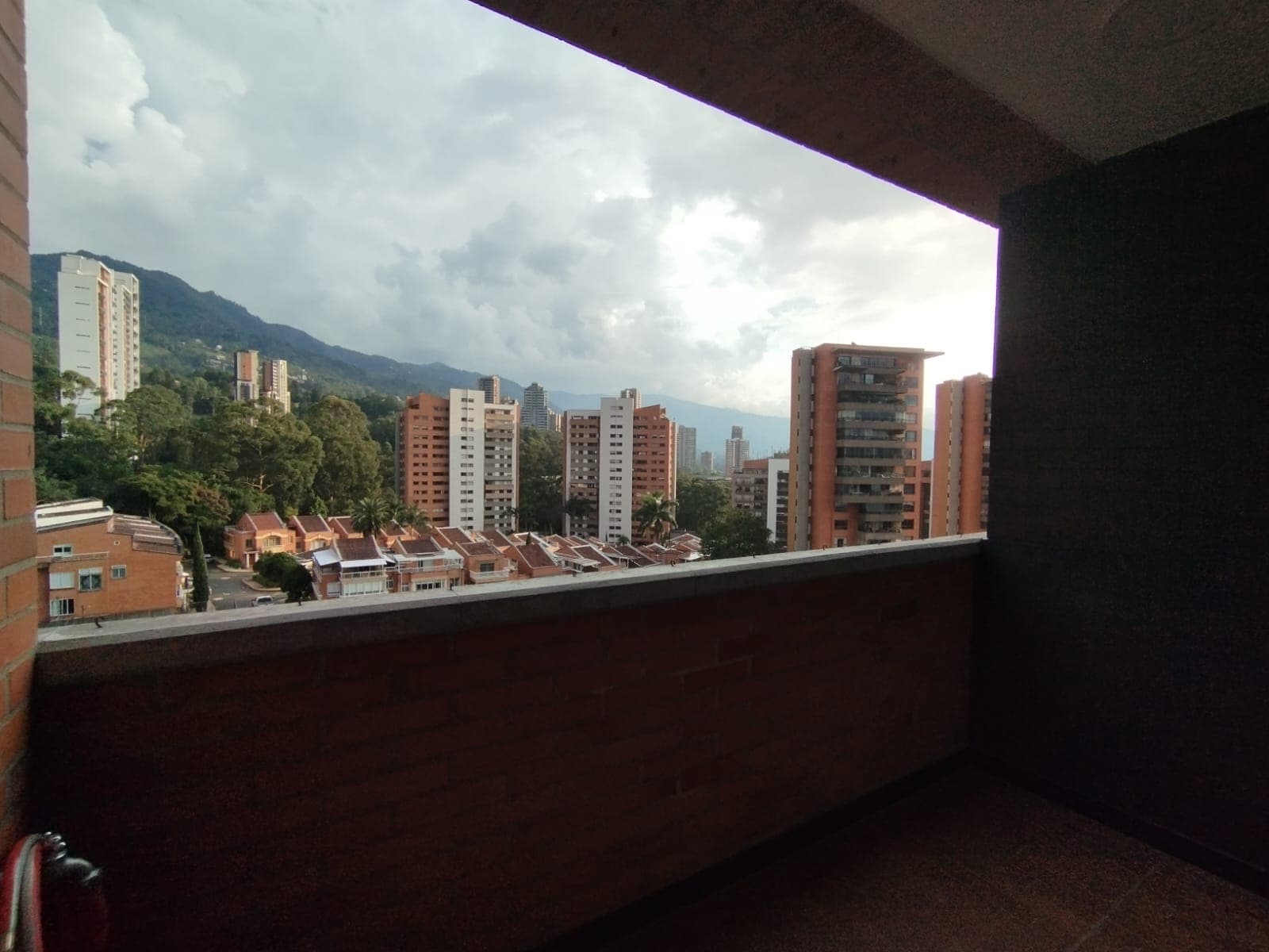 Apartamento en arriendo en El Tesoro, El Poblado, Medellín — foto 5 de 20