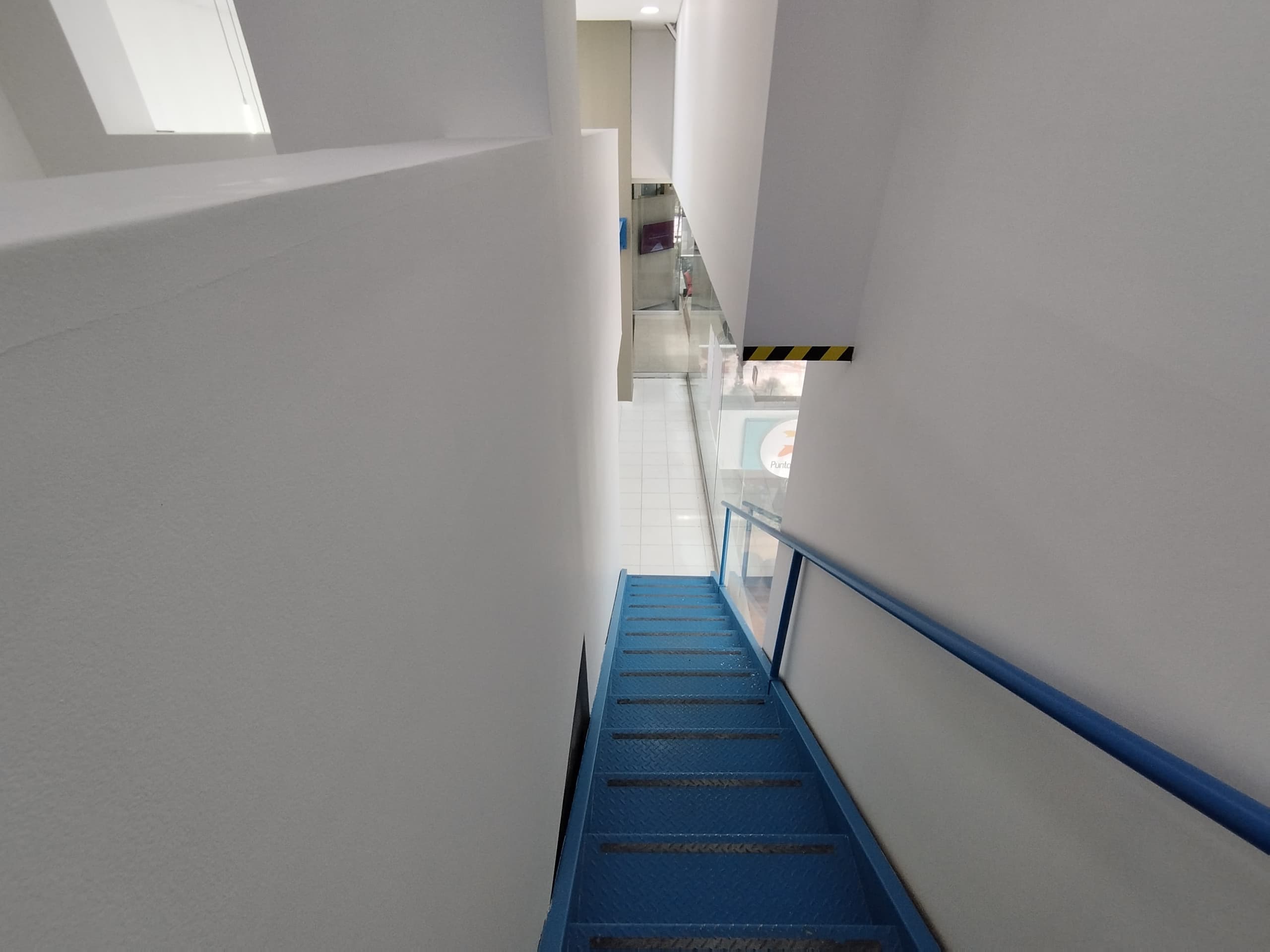 Local en arriendo en Barrio Colombia, El Poblado, Medellín — foto 4 de 11