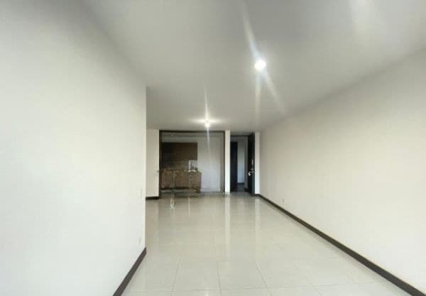 Apartamento en arriendo en Loma Del Esmeraldal, Envigado — foto 4 de 13