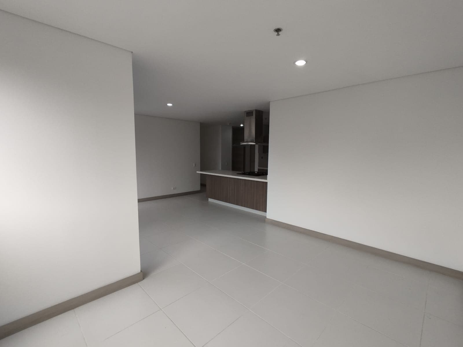 Apartamento en arriendo en Castropol, El Poblado, Medellín — foto 2 de 20