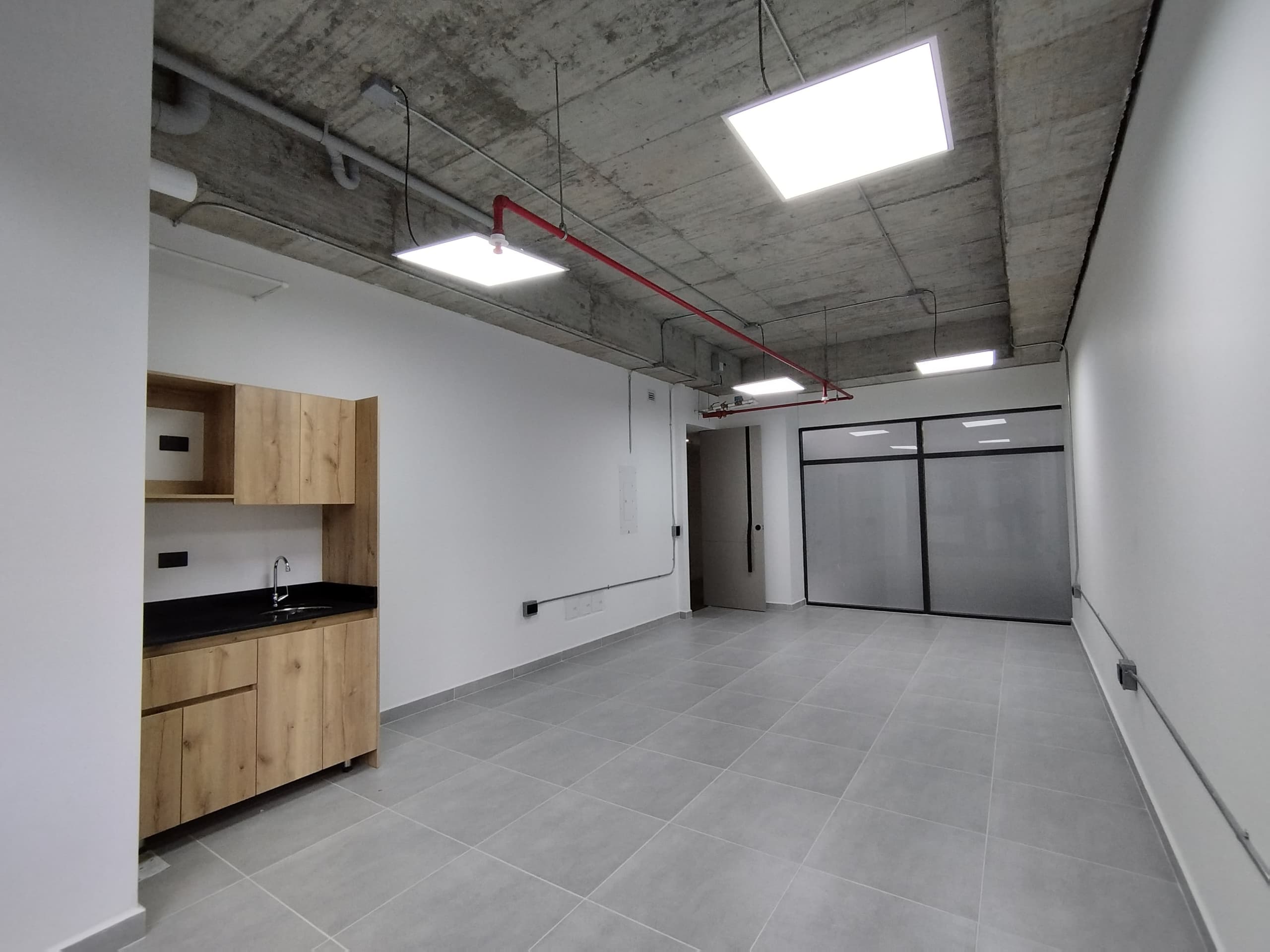 Oficina en arriendo en Altos del Poblado Cola del Zorro, Medellín — foto 5 de 8