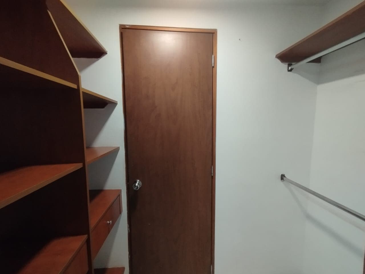 Apartamento en arriendo en Castropol, El Poblado, Medellín — foto 3 de 20