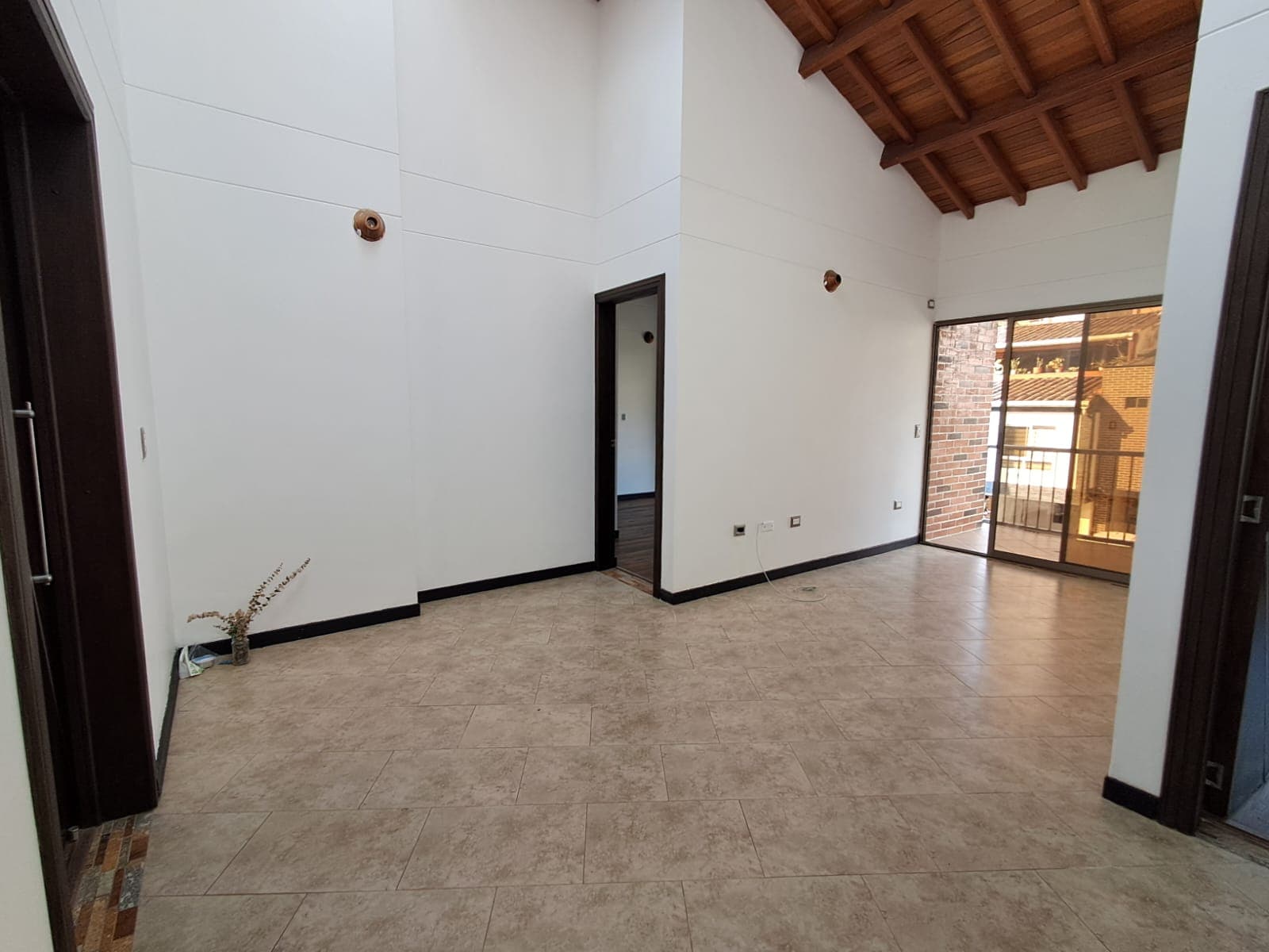 Casa Vivienda en arriendo en La Doctora, Sabaneta — foto 4 de 20