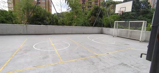 Apartamento en arriendo en Loma del Escobero Envigado — foto 4 de 19