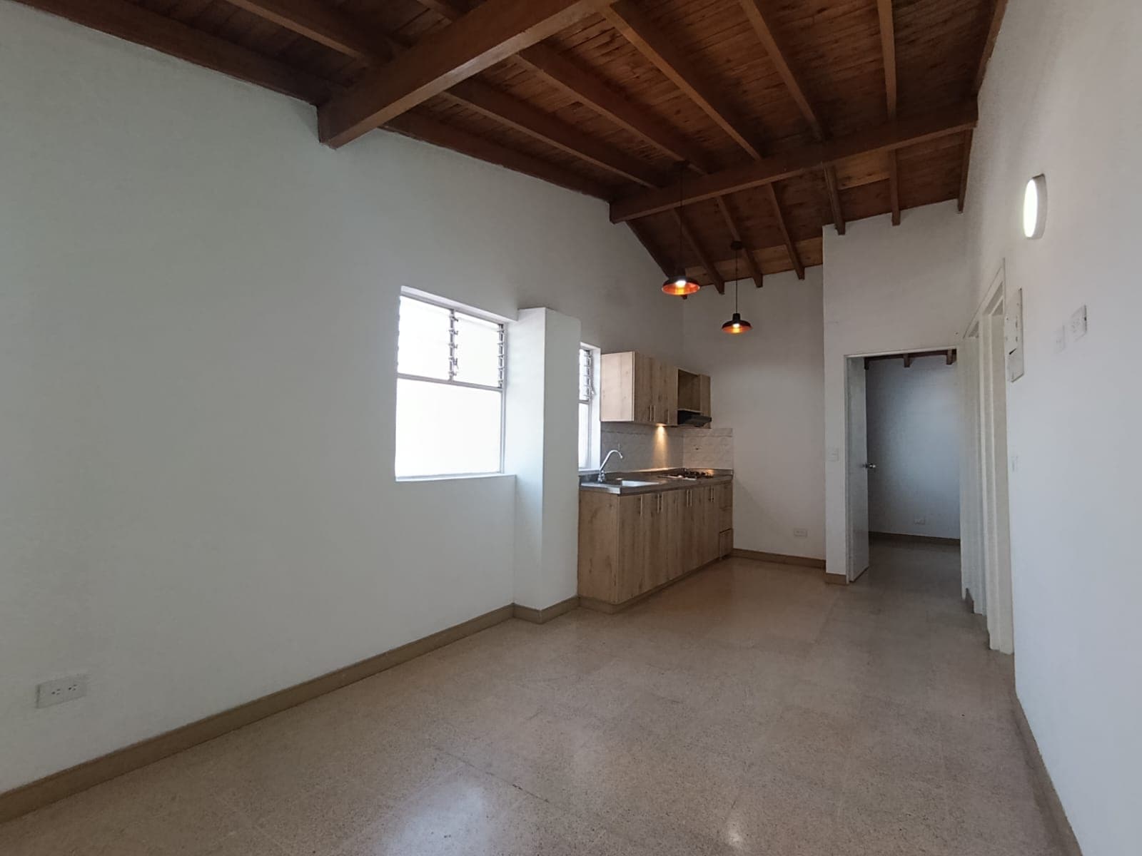 Apartamento en arriendo en San Joaquín, Laureles, Medellín — foto 4 de 11