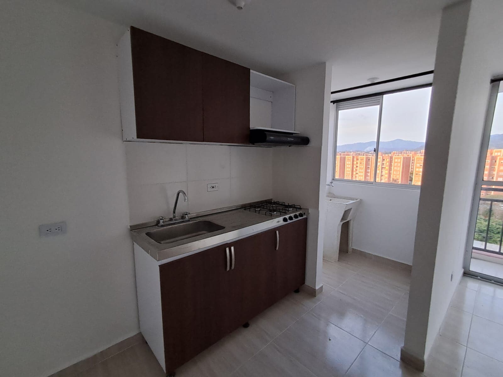 Apartamento en arriendo en Via Condina, Pereira — foto 1 de 14