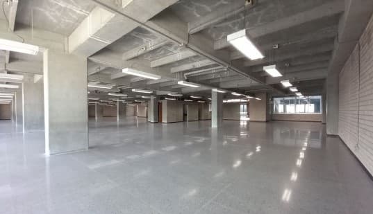 Local en arriendo en Guayabal, Medellín — foto 1 de 8