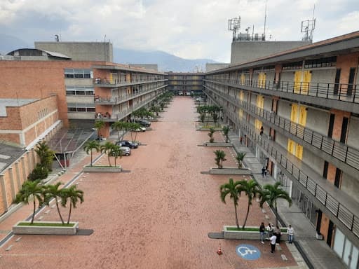 Local en arriendo en Guayabal, Medellín — foto 3 de 10