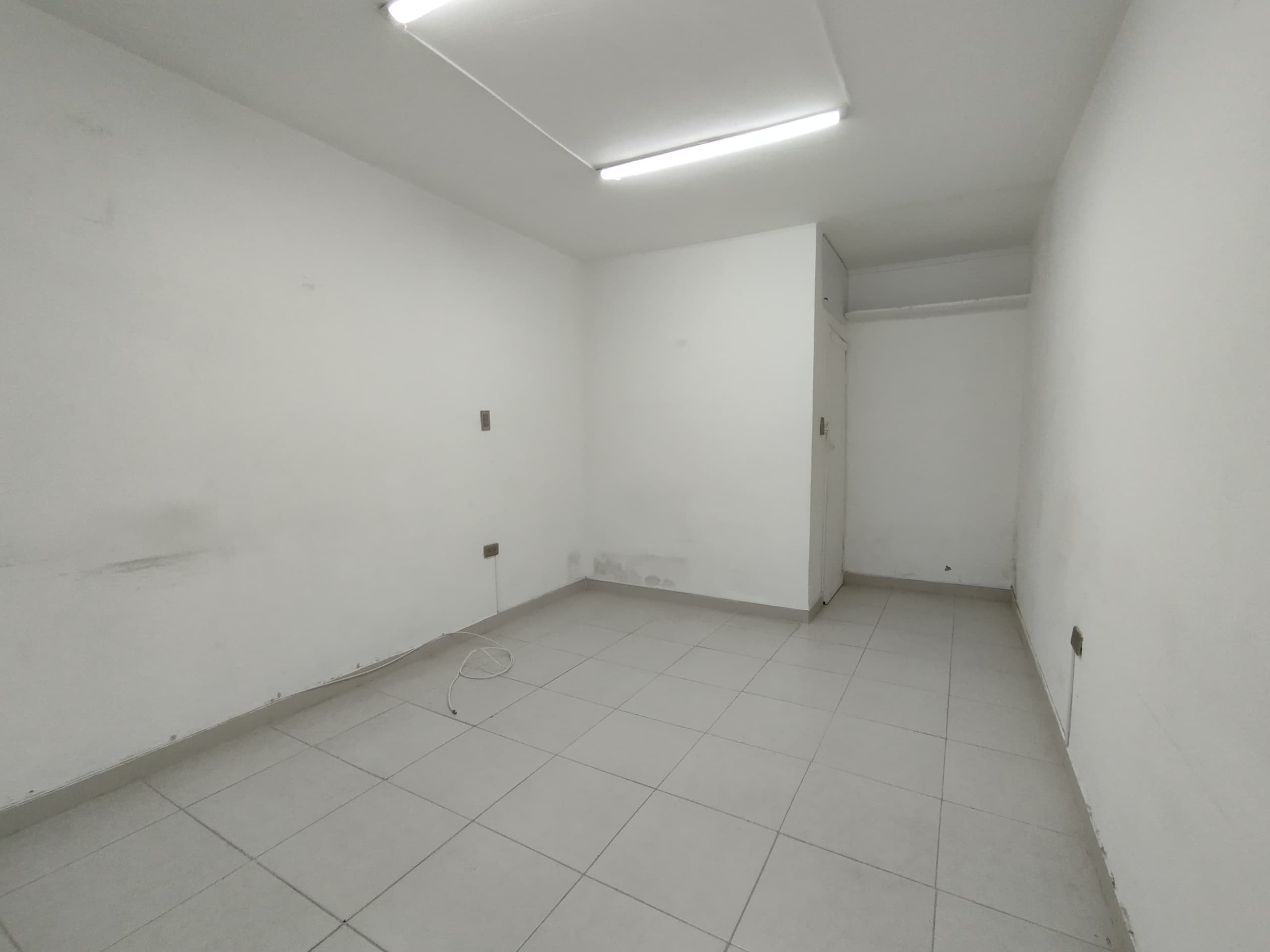 Local en arriendo en Parque De, Envigado — foto 2 de 7
