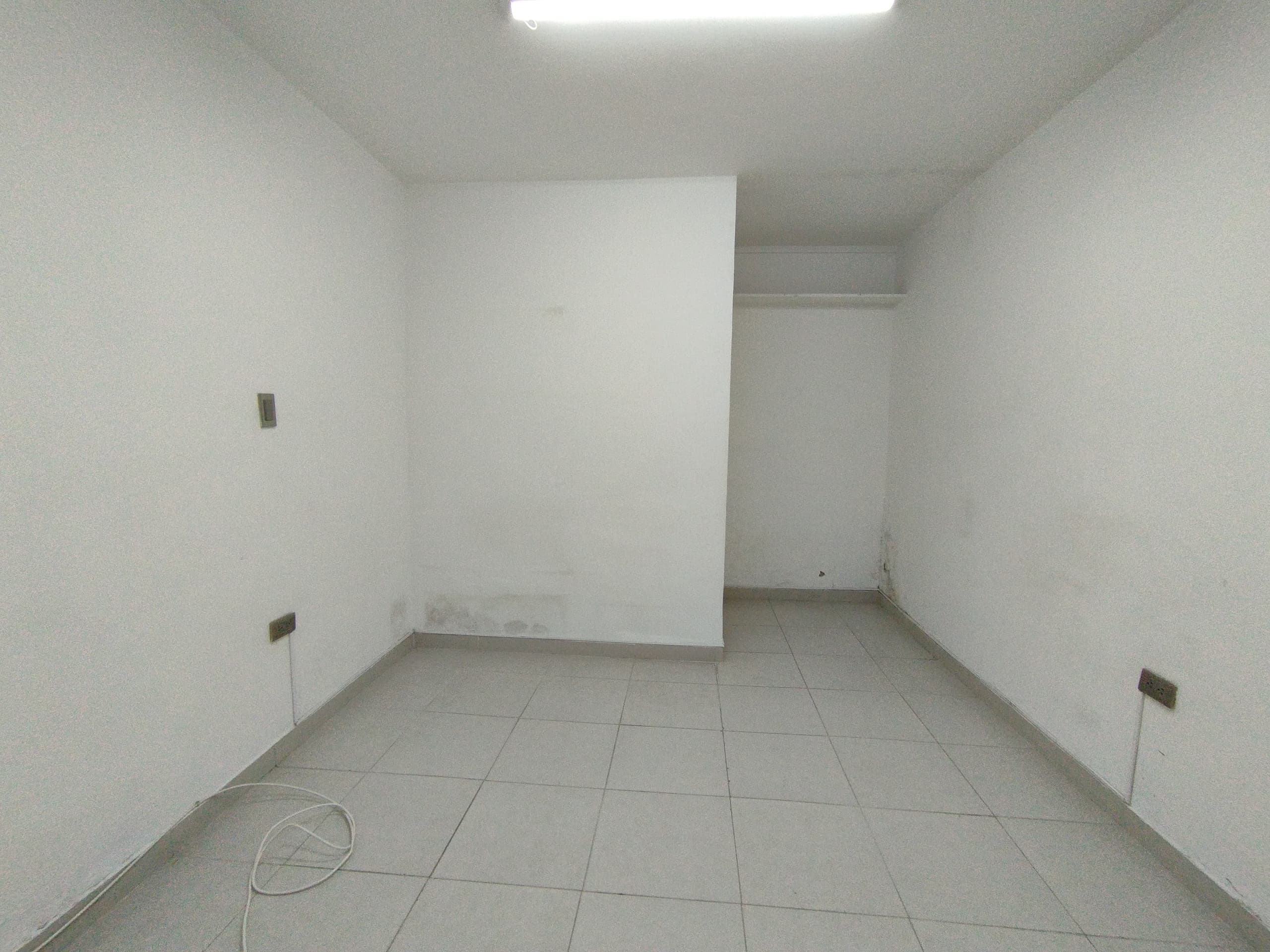 Local en arriendo en Parque De, Envigado — foto 3 de 7