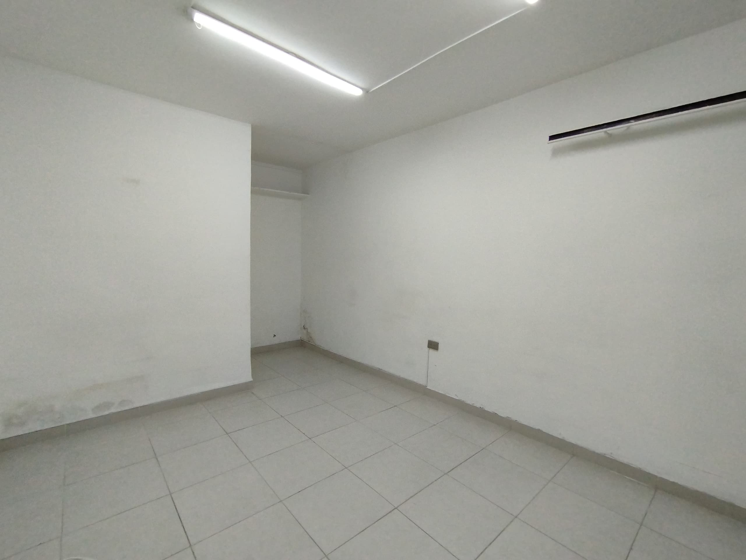 Local en arriendo en Parque De, Envigado — foto 4 de 7