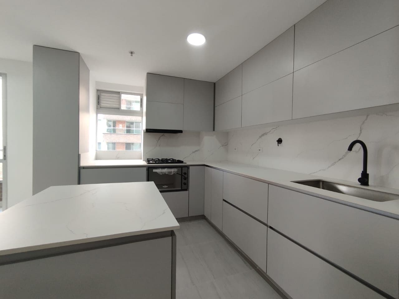 Apartamento en arriendo en Zuñiga, Envigado — foto 2 de 20