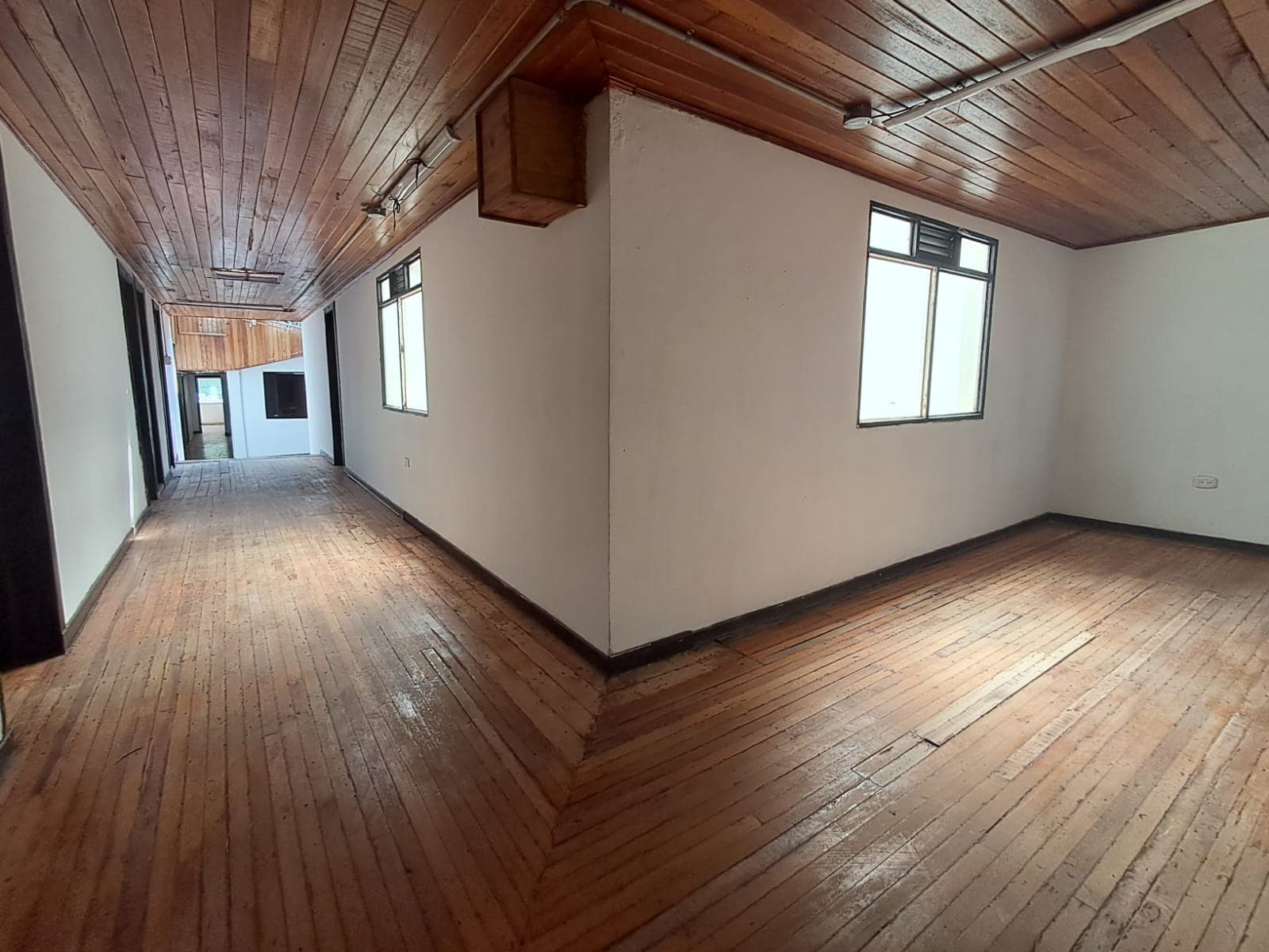 Casa Comercial en arriendo en Centro, Pereira — foto 5 de 11
