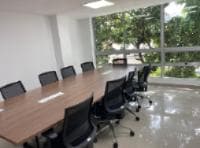 Oficina en arriendo en Suramericana, Laureles, Medellín — foto 4 de 9