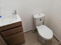 Oficina en arriendo en Suramericana, Laureles, Medellín — foto 5 de 9