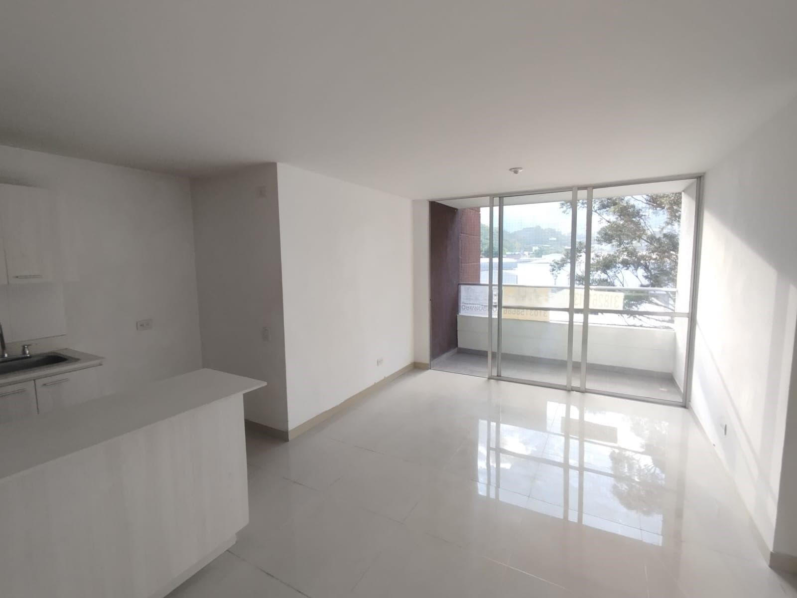 Apartamento en arriendo en Holanda, Sabaneta — foto 1 de 19