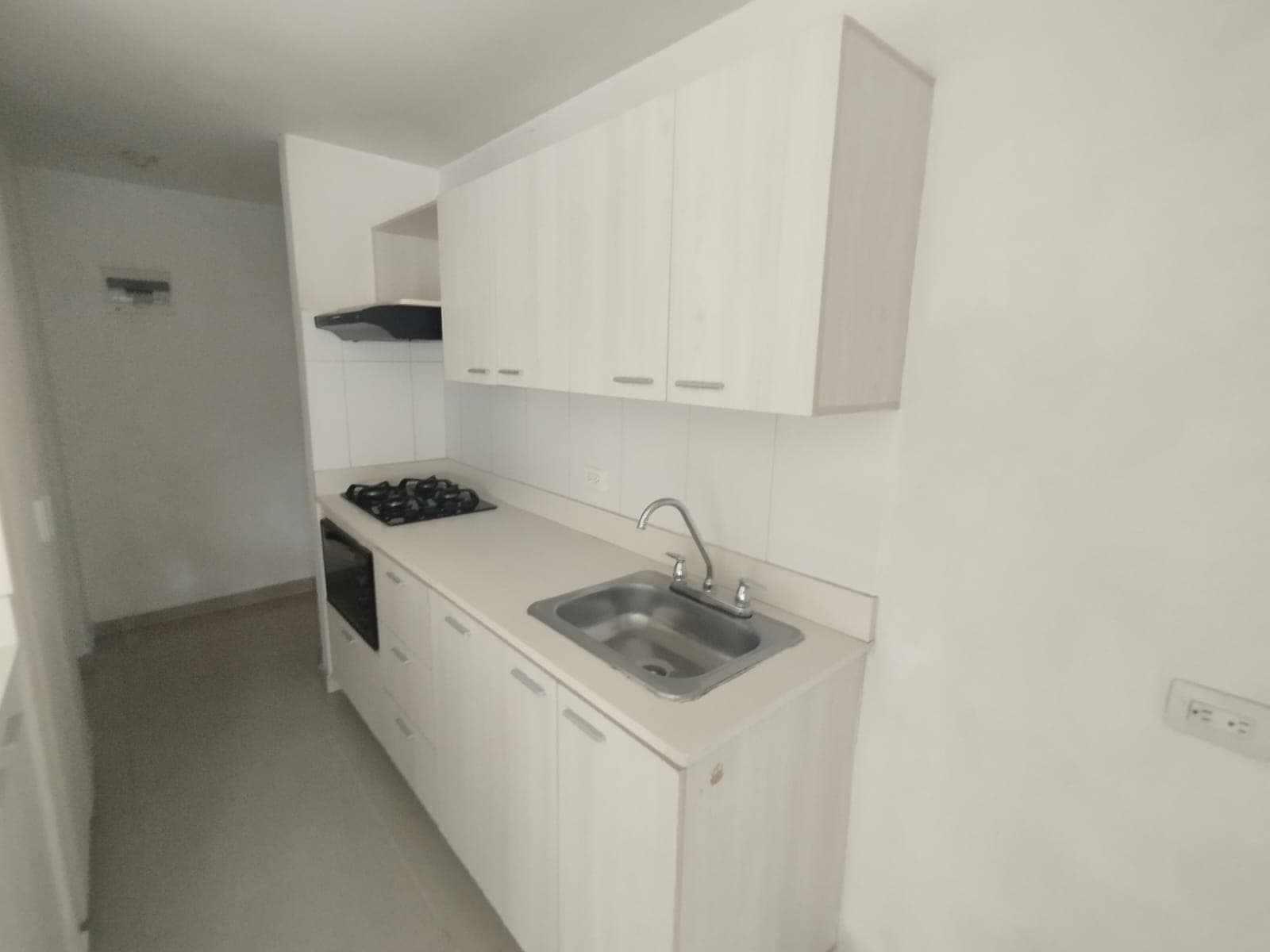 Apartamento en arriendo en Holanda, Sabaneta — foto 3 de 19