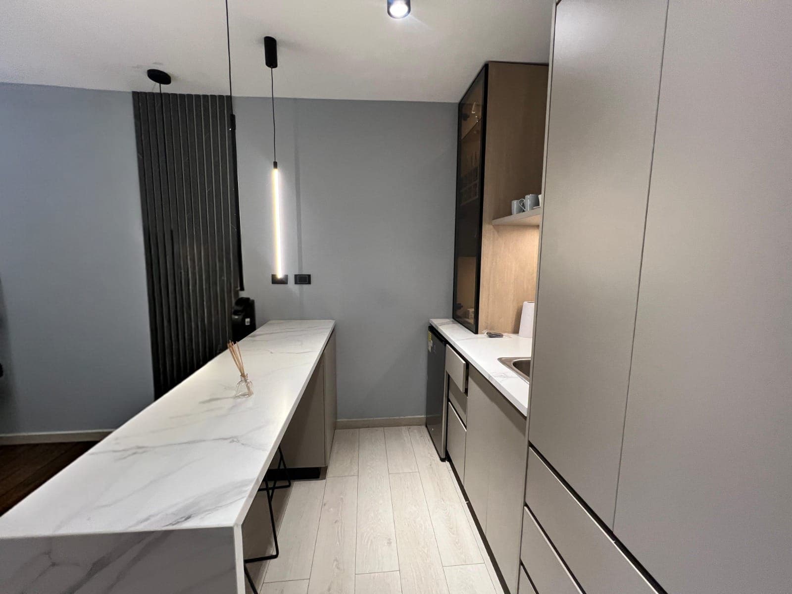 Oficina en arriendo en Lorena, Laureles, Medellín — foto 5 de 8