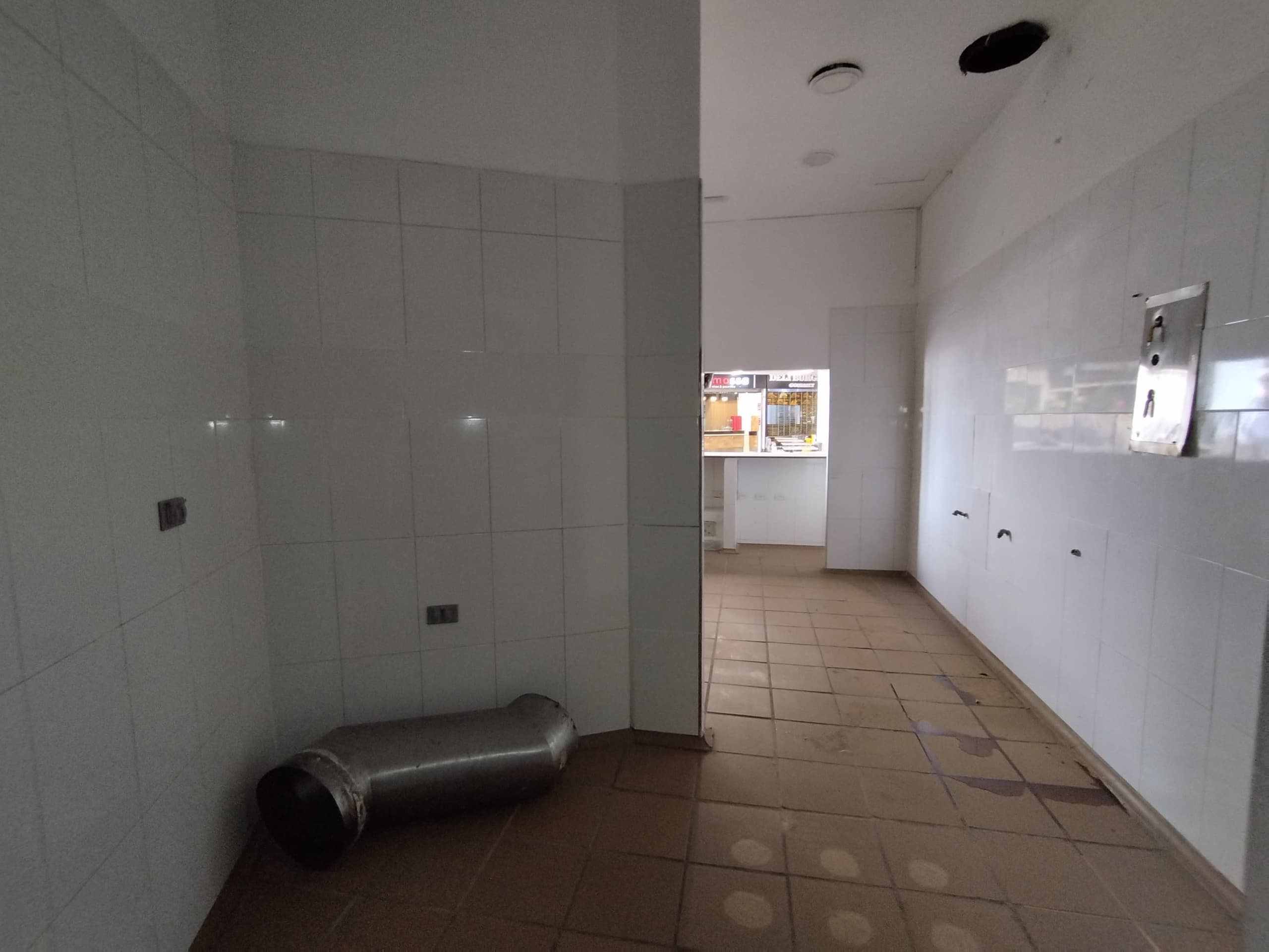 Local en arriendo en Barrio Colombia, El Poblado, Medellín — foto 5 de 9