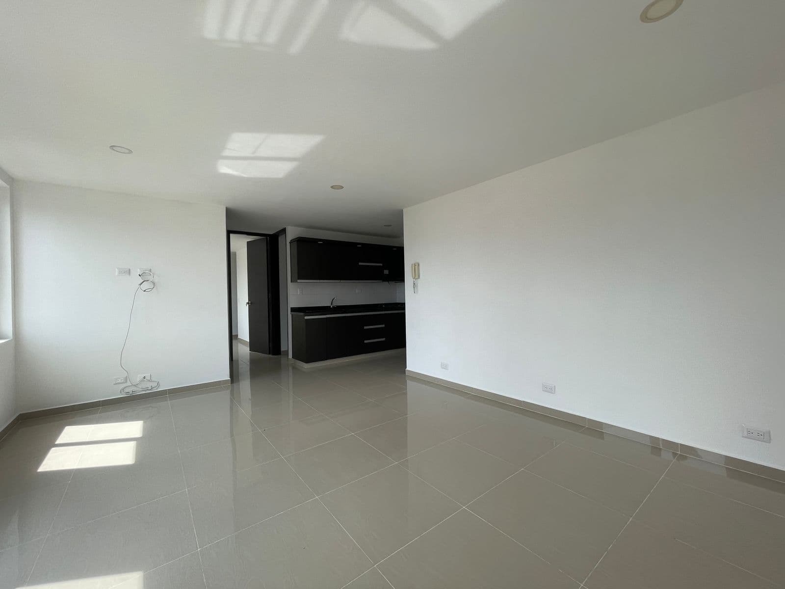 Apartamento en arriendo en El Velódromo, Laureles, Medellín — foto 5 de 20