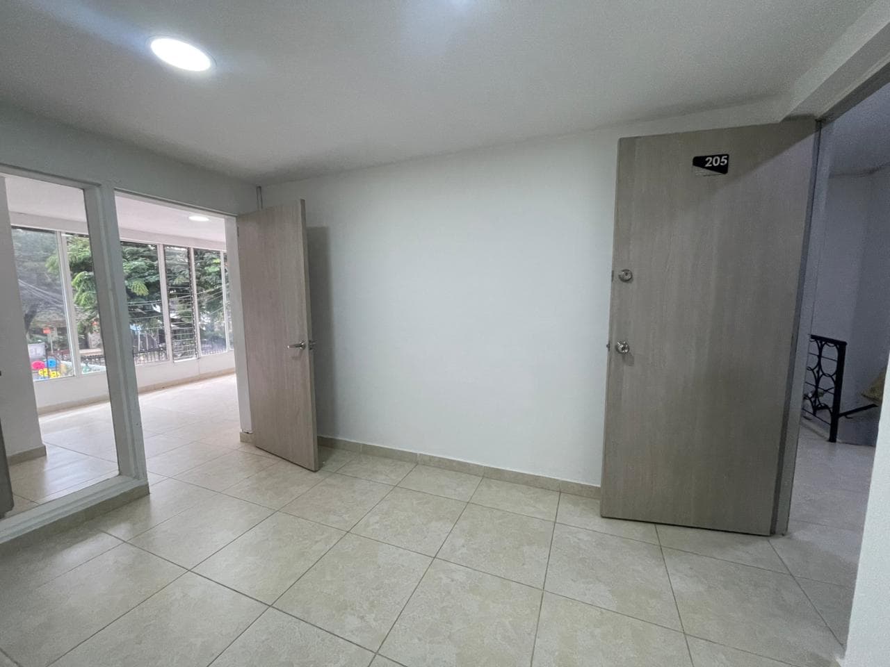 Oficina en arriendo en La Palma, Belen, Medellín — foto 1 de 12