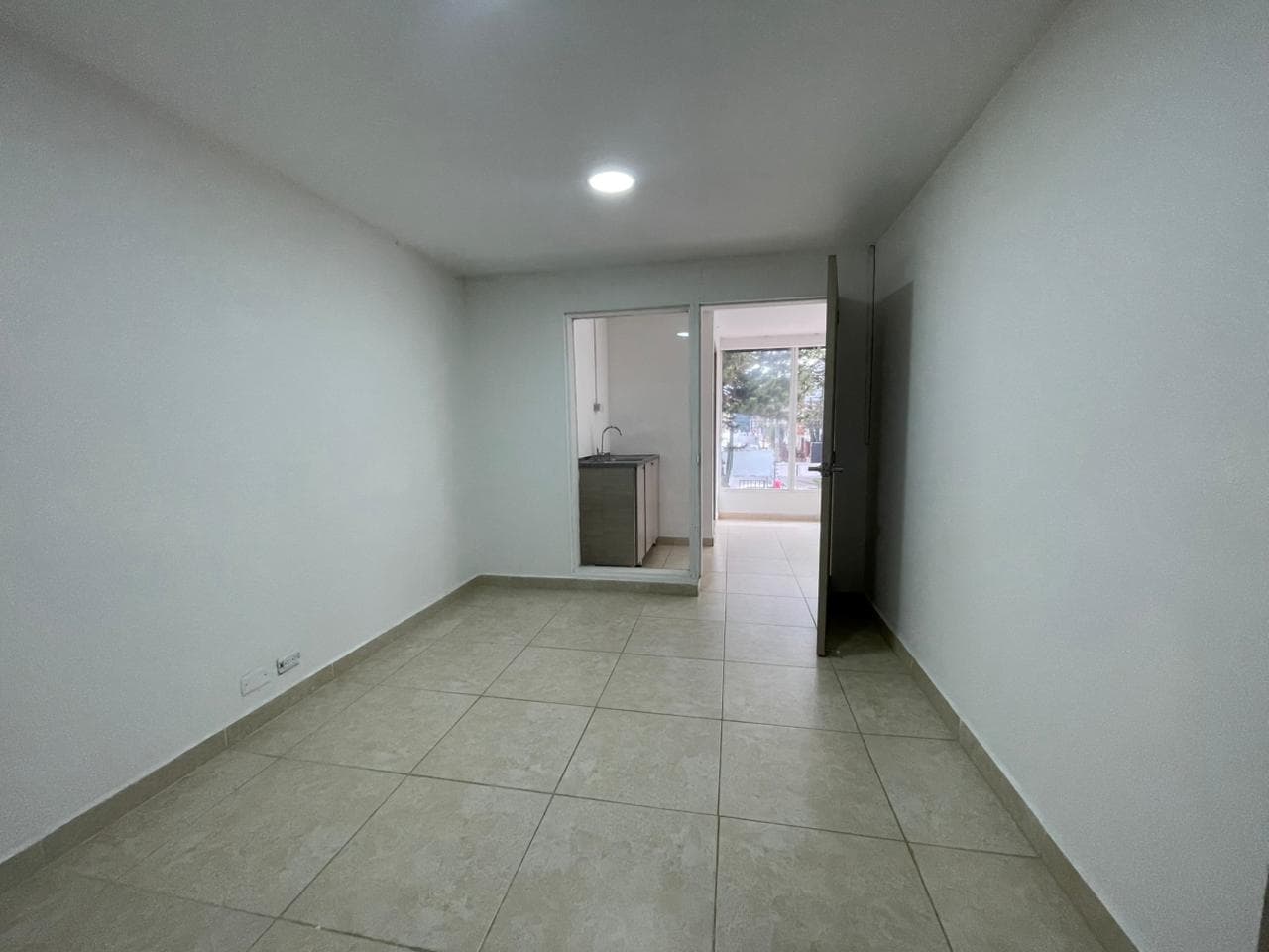 Oficina en arriendo en La Palma, Belen, Medellín — foto 2 de 12